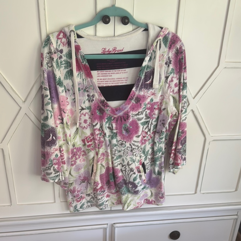Lucky Brand Floral V-Neck Women's Top - Pink and Green